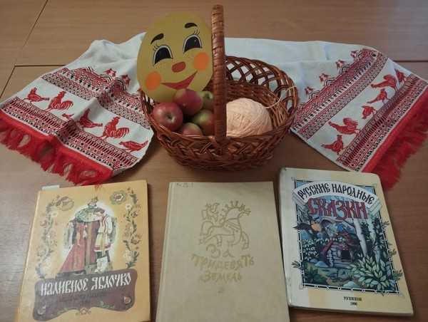 Литературная игра «Нам со сказкой по пути»