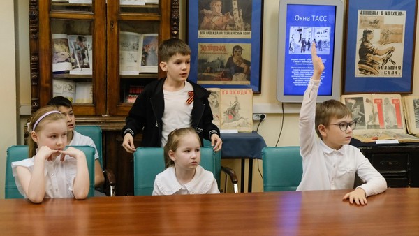 Сказочно-поэтический час «Давайте Пушкина читать!»