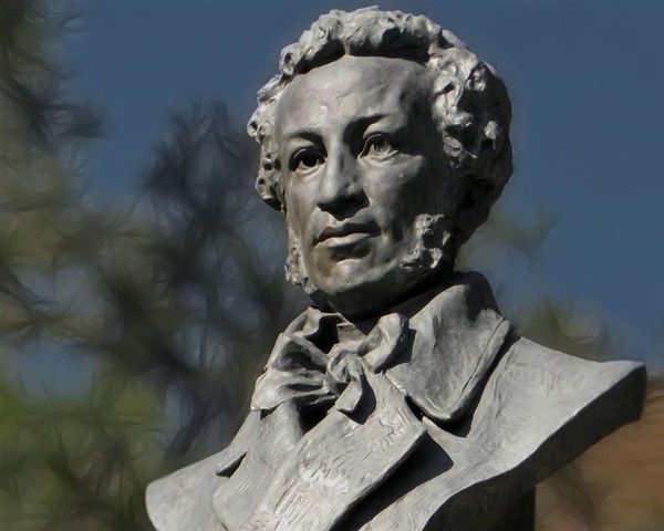 Литературная викторина «Русский гений»