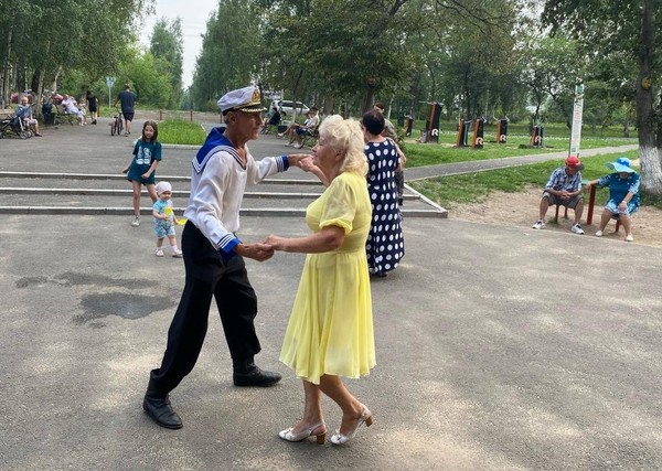 Ретро-дискотека «Танцы на все поколения»