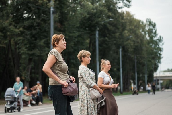 Кинопоказ В Лесопарке