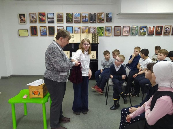 Литературная игра «Школа юных детективов»