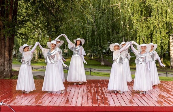 Интерактивная концертная программа «Настроение-лето»