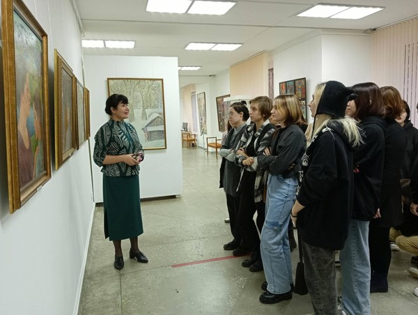 Арт-медиация «На грани формы: когда изображение становится ощущением»