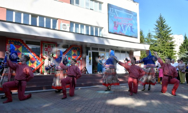 Семейный народный праздник «День косоворотки!»