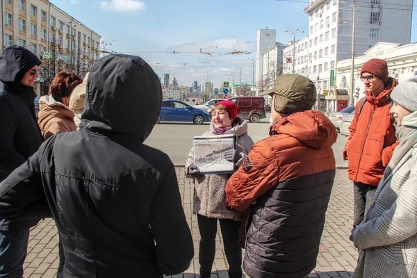 Экскурсия «Главный проспект: от усадьбы генерала до памятника маршалу»
