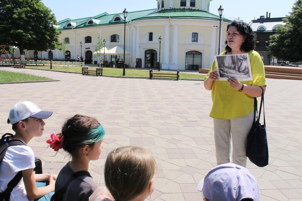 Пешеходная прогулка с остановками «Про грибы и не только»