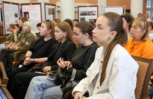 Презентация книги «Сим Победиши»