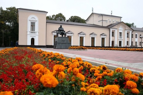 «Приснится же такое»