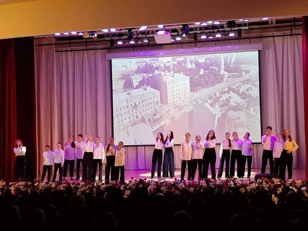 Концерт «65-лет компании НЛМК «Инжиниринг»