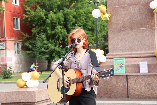 Поэтический фестиваль «Во весь голос»