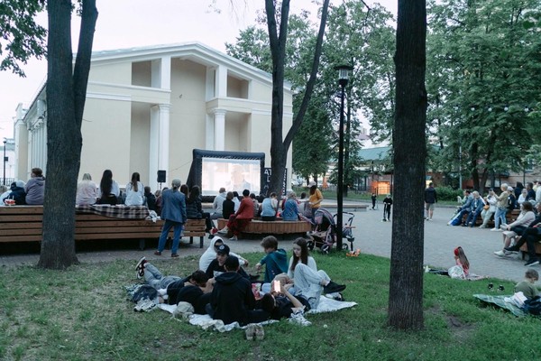 Кинопоказы в парках