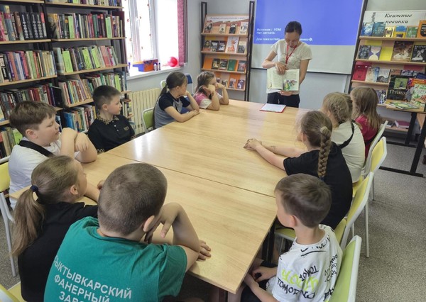 Литературно-познавательный час «Человек собаке друг»