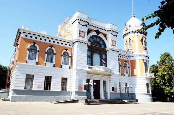 Выставка «Дорога к миру»