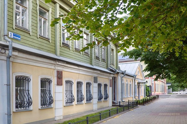 Литературный экскурс «Квартирник у Бунина»