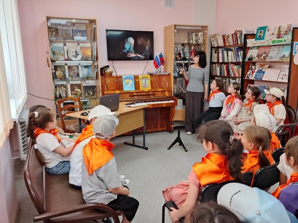 «Традиции, обычаи, кухня народов Карачаево–-Черкесии»
