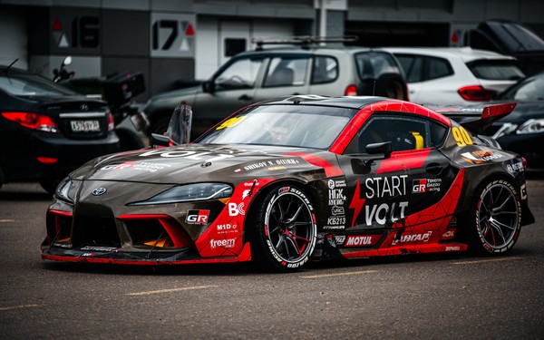 Race Club Fest