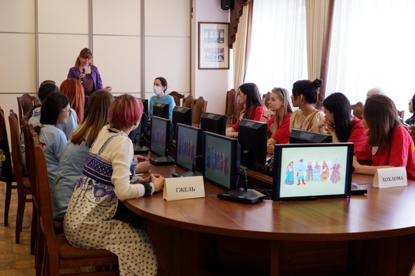Интеллектуальная игра «Промысел – искусство мастеров!»