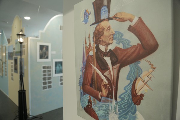 Выставка «Сказка его жизни. К 220-летию со дня рождения Ганса Христиана Андерсена»
