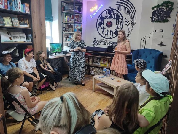 Библиоигра «По секрету всему свету»