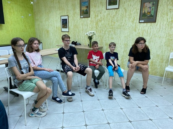 Интерактивная программа «В кругу друзей»
