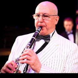 Валерий Киселев: In the mood of swing