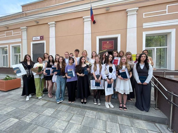 ВЫПУСК НДХШ по ДПП ЖИВОПИСЬ 2024-2025 учебного года 7 июня в 16:00 5 А, 5 Б классов школы