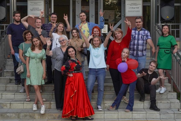 Творческий капустник «Арт-лето»