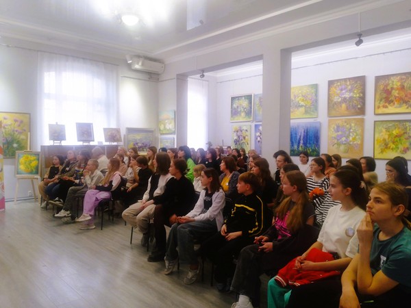 Мастер-класс «Мастерство сценариста» в рамках фестиваля «Хрустальный ИсточникЪ»