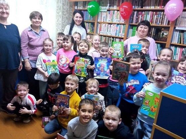 Литературная программа «Будем с книгами дружить»