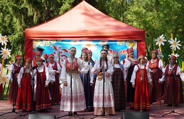 «Любовь и верность – два крыла»