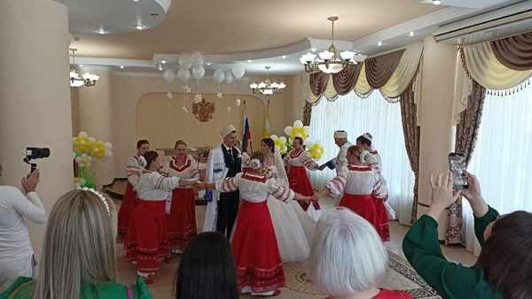 «День семьи любви и верности»