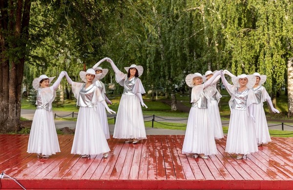 Праздничная концертная программа, посвященная Дню семьи, любви и верности