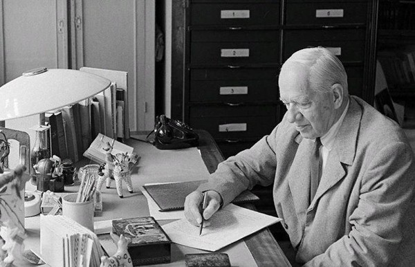 «Книги юбиляры – 100 лет «Бармалею»