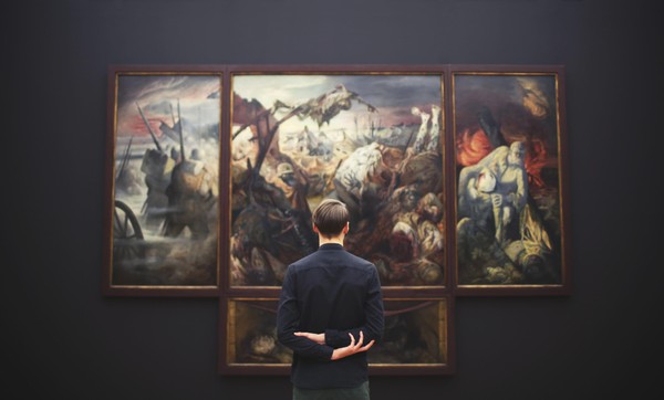 Лекция «Искусство как вызов: перформанс, хэппенинг и их роль в современном творчестве»