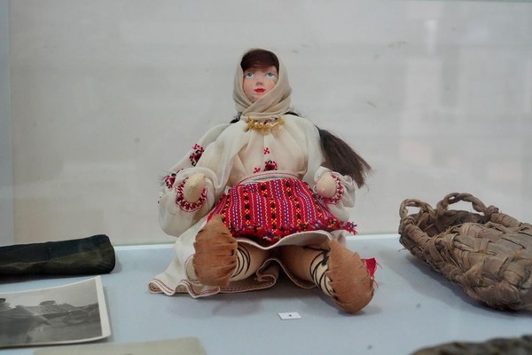 Выставка «Этнография детства»