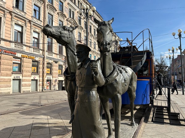 Экскурсия по Васильевскому острову