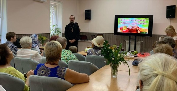 «Августовские Спасы», фольклорный праздник