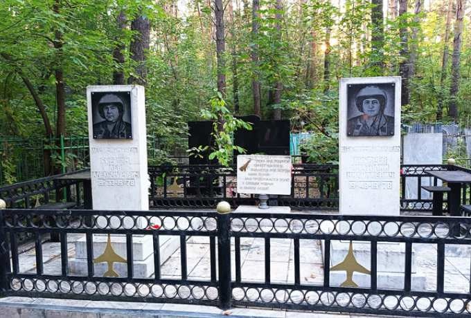 Пешеходная экскурсия по Заельцовскому кладбищу «Говорящий от имени мертвых»