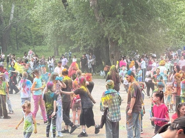Праздник красок