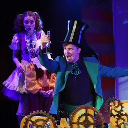 Олег Гончаров