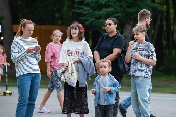 Кинопоказ в Лесопарке