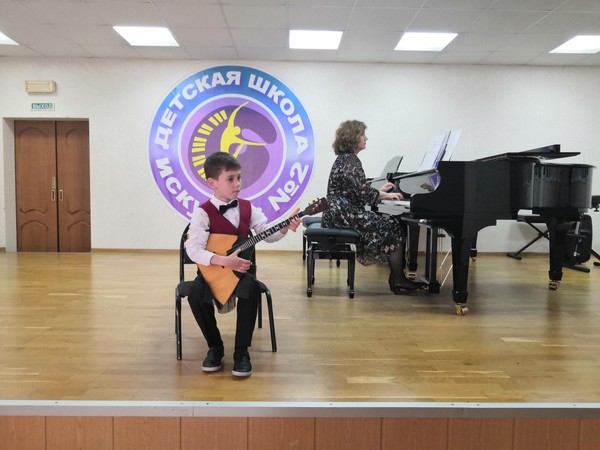 Концерт класса «Балалайки звонкая струна»