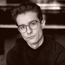 Pianissimo. Фарук Каладжи