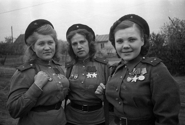 Лекция «Советский плакат Великой Отечественной войны»