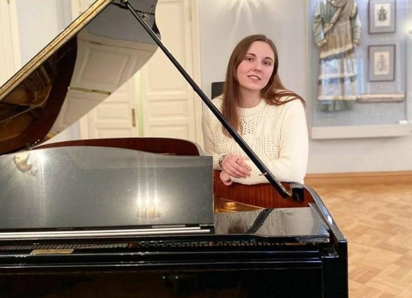 Концерт «Алена Абрамова, фортепиано. Путь от классики к экспрессии»