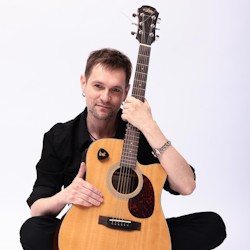 Руслан Курик