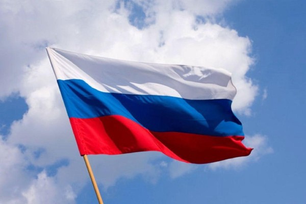 Познавательная игра «Откуда на флаге России три цвета?»