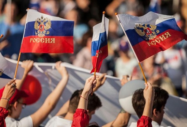 Беседа «Три цвета России»