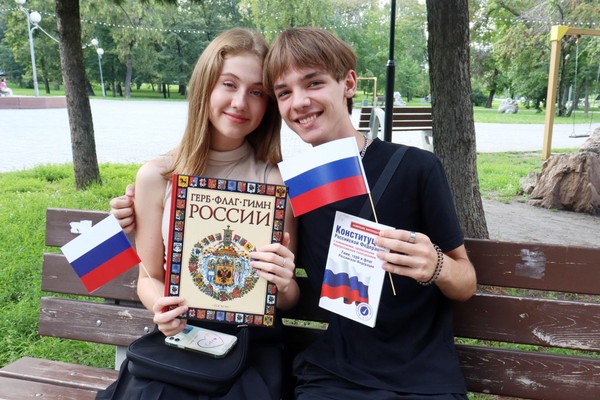 Мастер-класс по объемной аппликации «Триколор-творчество»